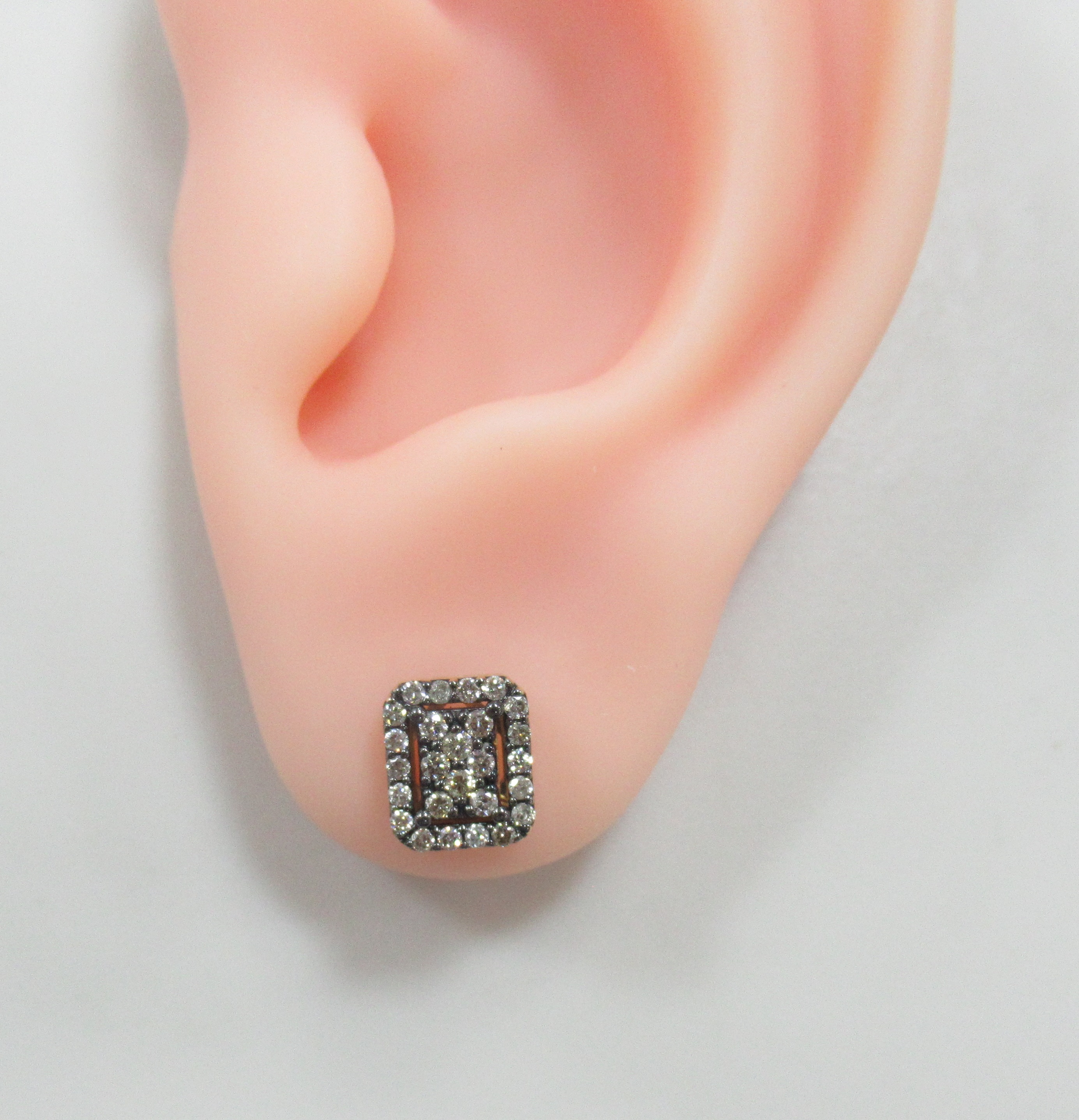 10511-001051 Серьги (Au 585)